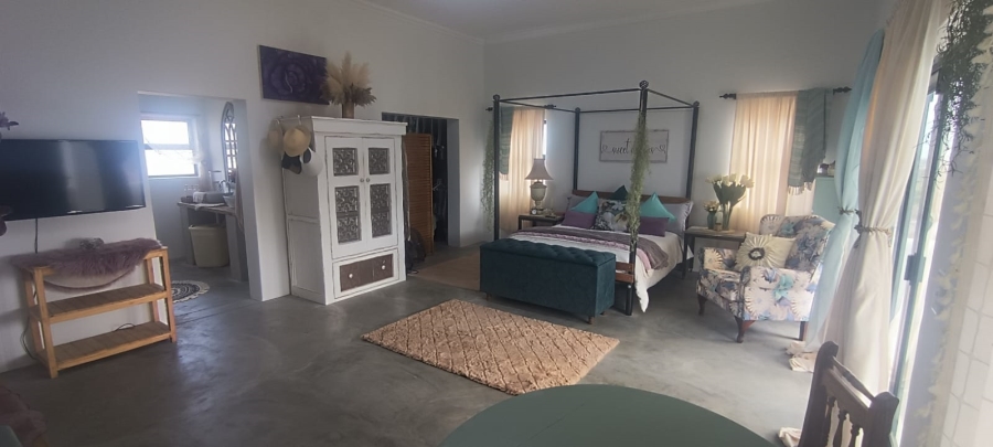 7 Bedroom Property for Sale in Jacobsbaai Western Cape